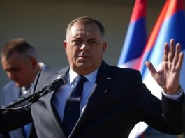Posjeta Sheheen i snažna objava: “Izgleda da je Dodika stigla kletva: Dabogda ti kuća bila na CNN-u” Posjeta Sheheen i snažna objava: "Izgleda da je Dodika stigla kletva: Dabogda ti kuća bila na CNN-u" - featured image