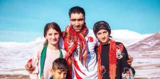 Porodica Erdogan primjer ostalim muslimanskim vladarima Porodica Erdogan primjer ostalim muslimanskim vladarima - featured image