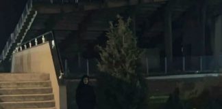 Uhapšene ‘groke’ iz Bugojna: Iza uznemirujućih pojava u crnom stajali maloljetnici Uhapšene 'groke' iz Bugojna: Iza uznemirujućih pojava u crnom stajali maloljetnici - featured image