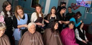 Učenici iz Kotor Varoši besplatno šišali i uređivali starije sugrađane - featured image